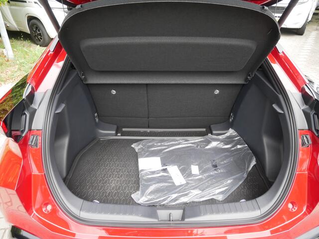 Toyota C-HR 1.8 Hybrid Premium, Automaat, Carplay, Lage KM