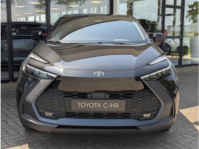 Toyota C-HR 1.8 Hybrid 140 First Edition | Stoel- stuurverwarming | Elek. achterklep | Camera | PDC V+A |