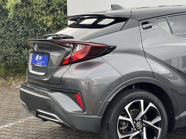 Toyota C-HR 2.0 Hybrid Team D | CarPlay | Camera | ACC | LED | DAB+ | Keyless | 18 inch