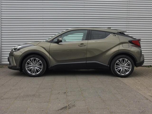 Toyota C-HR 1.8 Hybrid Executive | Led | Camera | Dealer onderhouden |