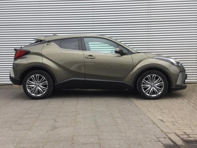 Toyota C-HR 1.8 Hybrid Executive | Led | Camera | Dealer onderhouden |