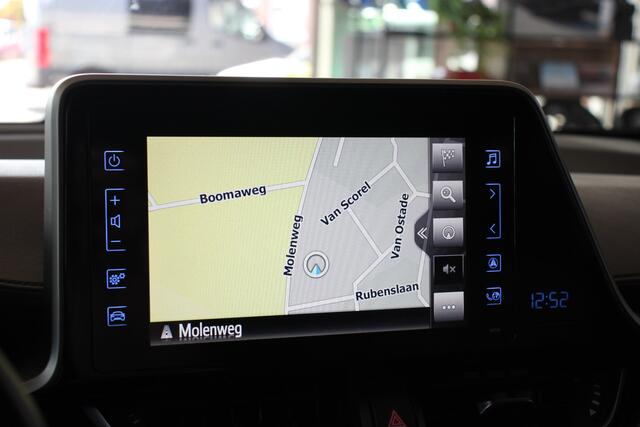 Toyota C-HR 1.8 Hybrid Executive | Leer | PDC | Adap. Cruise Control |