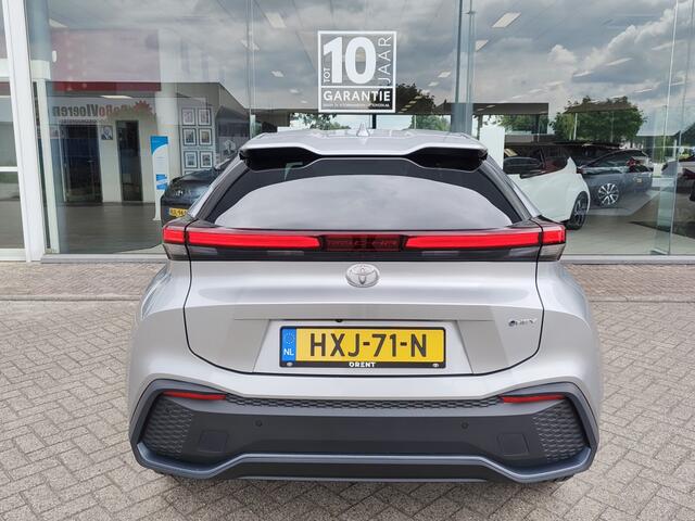 Toyota C-HR 1.8 Hybrid 140 First Edition | Navi | Sensoren v/a | El. Achterk