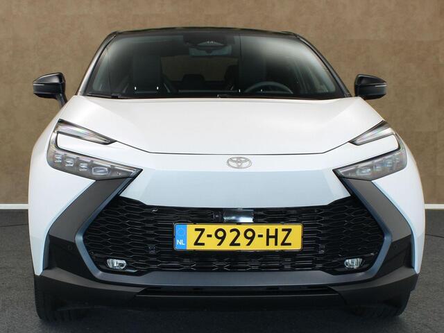 Toyota C-HR 2.0 Plug-in Hybrid 220 Première Edition - ORIGINEEL NEDERLANDSE AUTO - HEAD UP DISPLAY - CAMERABEELD IN BINNENSPIEGEL - ELEKTRISCHE ACHTERKLEP - ELEKTRISCH VERSTELBARE BESTUURDERSSTOEL - LEDEREN BEKLEDING - STUUR/ STOELVERWARMING - PANORAMADAK - 230 VOLT 