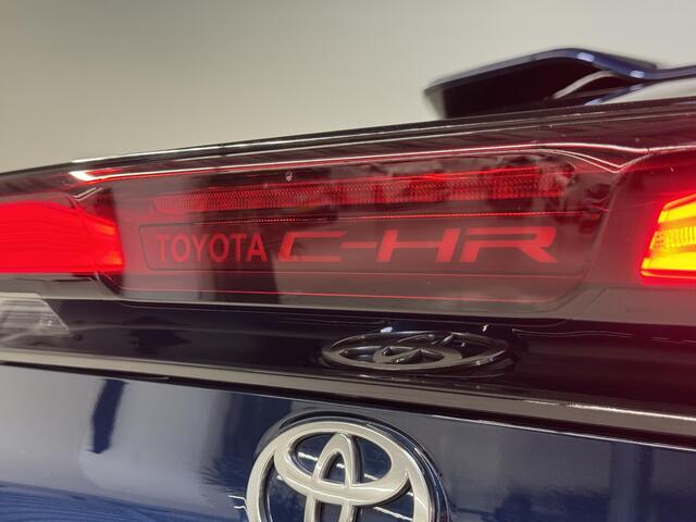 Toyota C-HR 1.8 Hybrid 140 First Edition | Prisma-LED | Elektr. klep | Stoel/stuur verw. | PDC V+A |