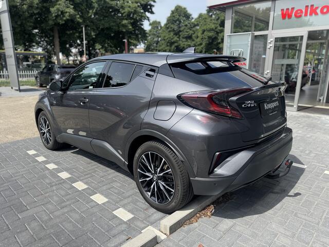 Toyota C-HR 1.8 Hybrid Executive Trekhaak, JBL, Navigatie, Dodehoeksensor , All-in Rijklaarprijs