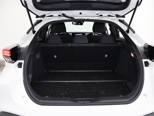 Toyota C-HR 2.0 Plug-in Hybrid 220 Business Plus | Apple Carplay & Android Auto | Parkeercamera | | Direct leverbaar |