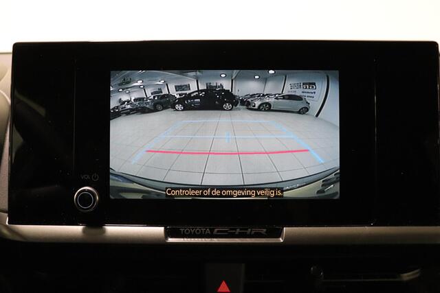 Toyota C-HR 1.8 Hybrid 140 Dynamic, BSM, Apple Carplay/Android Auto, Cruise & Climate control!