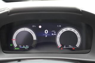 toyota-c-hr-2.0-plug-in-hybrid-220-