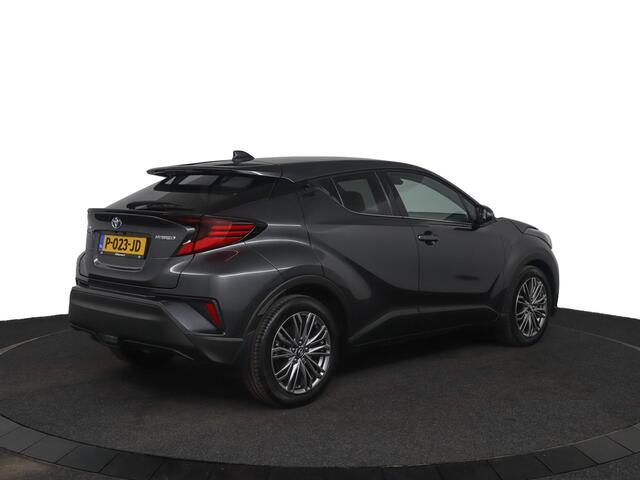 Toyota C-HR 1.8 Hybrid Executive | JBL | Stoel-/stuurverwarming | Half lederen bekleding |