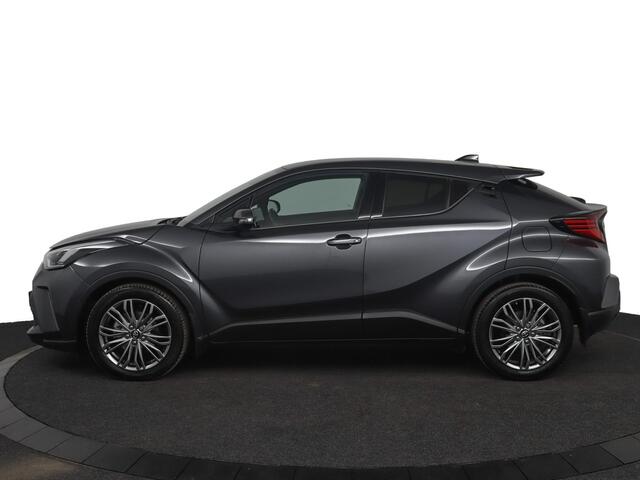 Toyota C-HR 1.8 Hybrid Executive | JBL | Stoel-/stuurverwarming | Half lederen bekleding |