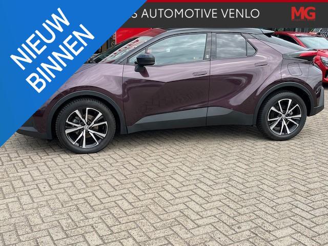 Toyota C-HR Hybrid 140 Team D **AllSeason,Stoelverwarming**