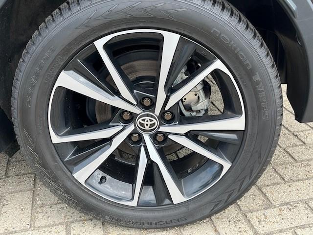 Toyota C-HR Hybrid 140 Team D **AllSeason,Stoelverwarming**