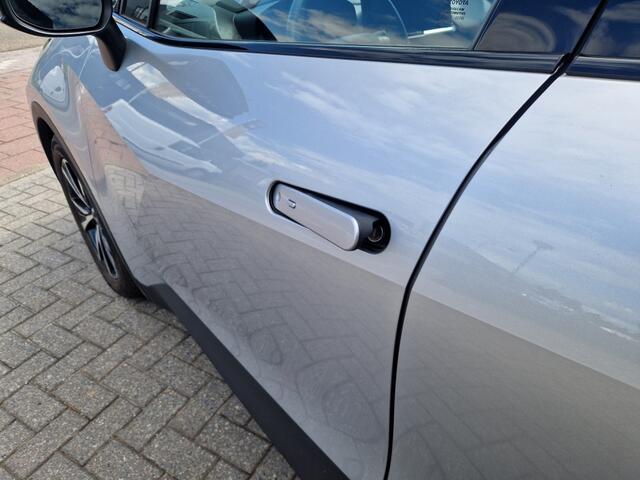 Toyota C-HR 1.8 Hyb 140 Bns Pl