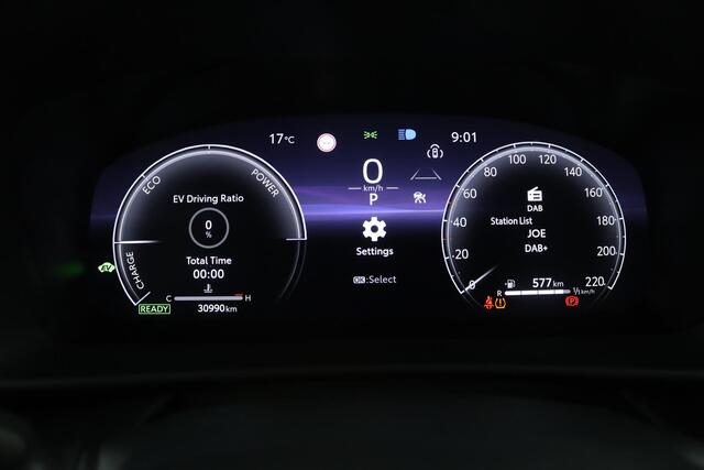 Toyota C-HR 1.8 Hybrid 140 Dynamic | Adaptive Cruise Control | Apple Carplay | Android Auto | Achteruitrijcamera | Parkeersensoren | Keyless entry |