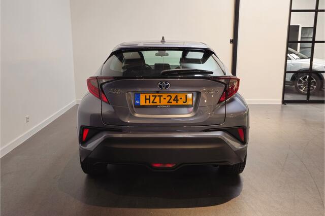 Toyota C-HR 1.8 Hybrid Dynamic - Stoelverwarming - Apple Carplay/Android auto - Adpative Cruisecontrol