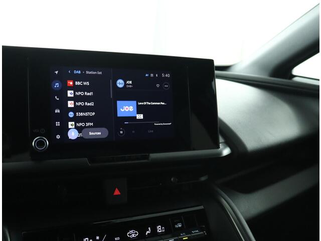 Toyota C-HR 1.8 Hybrid 140 Dynamic | ACC | Climate control | Navigatie |