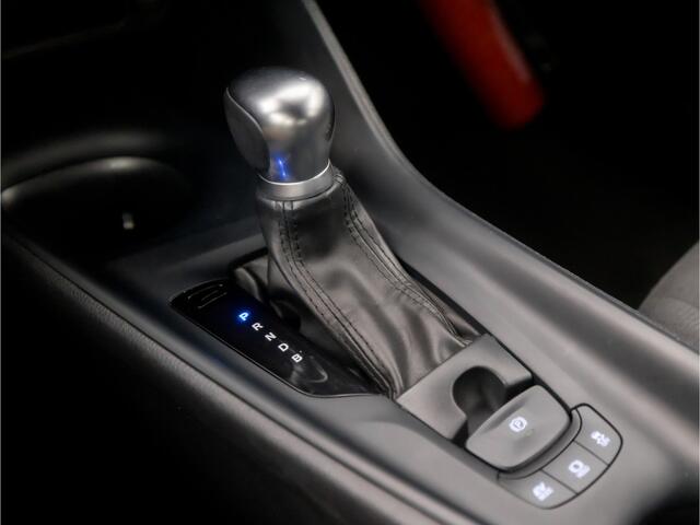 Toyota C-HR 1.8 Hybrid Automaat (NAVIGATIE, CLIMATE, CAMERA, XENON, SPORTSTOELEN, ZWART HEMEL, LANE ASSIST, NIEUWSTAAT)