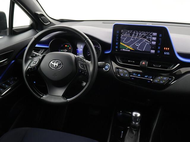Toyota C-HR 1.8 HYBRID BI-TONE SPORT EXECUTIVE + ADAPTIVE CRUISE / JBL AUDIO / CAMERA / STOELVERWARMING