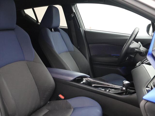 Toyota C-HR 1.8 HYBRID BI-TONE SPORT EXECUTIVE + ADAPTIVE CRUISE / JBL AUDIO / CAMERA / STOELVERWARMING