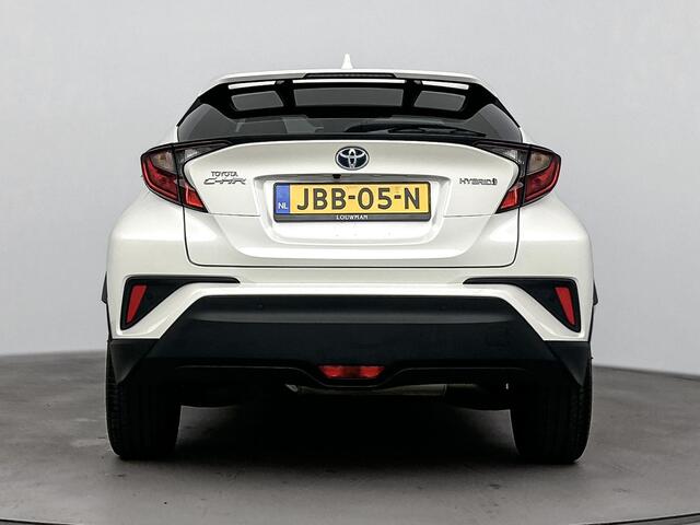 Toyota C-HR 1.8 Hybrid Dynamic | Automatisch Inparkeren | Stoel-/Stuurverwarming | Parkeersensoren | Lichtmetalen Velgen |