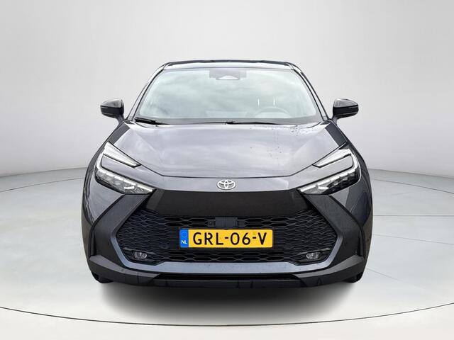 Toyota C-HR 1.8 Hybrid 140 First Edition **NAVIGATIE/ DODEHOEK DETECTIE/ 360 CAMERA/ PARKEERSENSOREN VOOR EN ACHTER/ 36 MAANDEN GARANTIE**