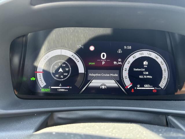 Toyota C-HR 1.8 Hybrid 140 First Edition | Zwart dak | Elek. achterklep | Blindspot | 360 Camera | Adaptive Cruise | 1e eigenaar | Toyota garantie tot 2034!