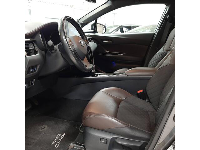 Toyota C-HR 1.8 Hybrid Premium | Navigatie | JBL | Camera | LM Velgen |