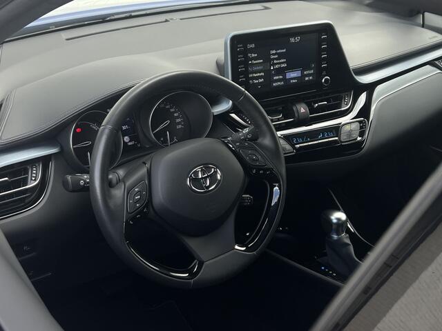 Toyota C-HR 2.0 Hybrid Team D | Navi | Carplay | Dodehoek | Park Assist | Camera