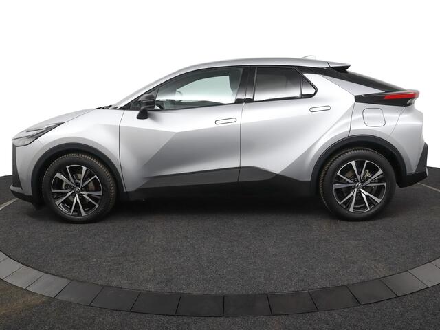 Toyota C-HR 1.8 Hybrid 140 Dynamic | Adaptive Cruise Control | Apple Carplay | Android Auto | Achteruitrijcamera | Parkeersensoren | Keyless entry |