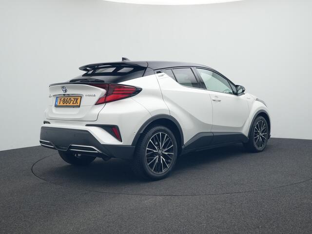 Toyota C-HR 2.0 Hybrid Executive | Stuur- en Stoelverwarming | Parkeersensoren V+A | BSM |