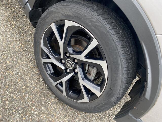 Toyota C-HR 1.8 Hybrid Bi-Tone