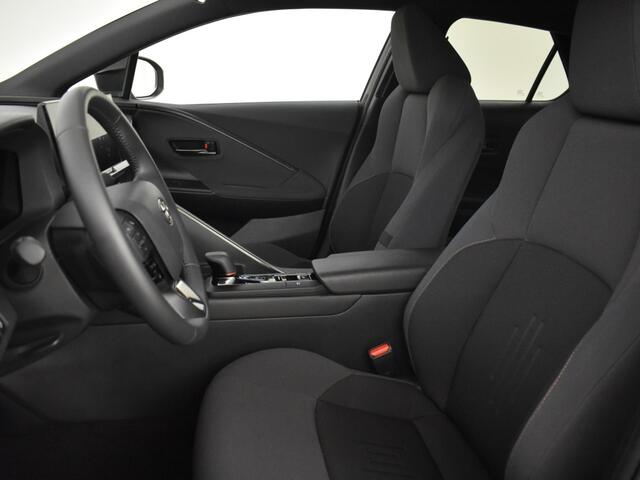 Toyota C-HR 1.8 Hybrid 140 Dynamic | PDC V+A | Allseasons |