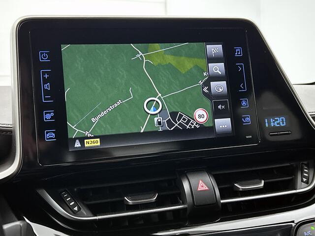 Toyota C-HR 1.8 Hybrid Executive | Lederen bekleding | Stoelverwarming | Achteruitrijcamera |