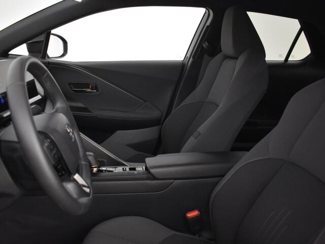 Toyota C-HR 1.8 Hybrid Style | Blindspot | PDC | Stuur en Stoelverwarming