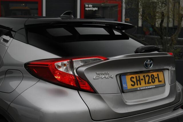 Toyota C-HR 1.8 Hybrid Style Premium Outdoor Pack