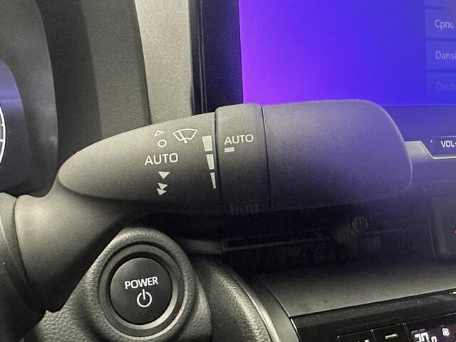 Toyota C-HR 2.0 Plug-in Hybrid 220 First Edition