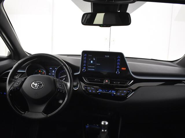 Toyota C-HR 1.8 Hybrid Style | Stuur en Stoelverwarming | Parkeersensoren V+