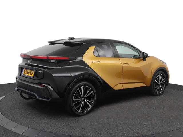 Toyota C-HR 2.0 Hybrid 200 Première Edition | 360 graden camera | Trekhaak | Lederen bekleding | Panoramadak |