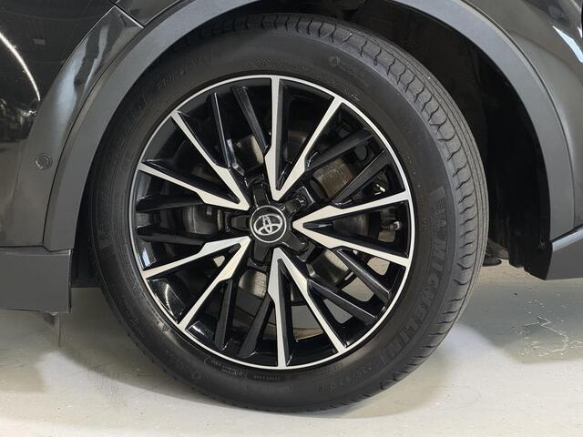 Toyota C-HR 1.8 Hybrid Bi-Tone | BSM | Trekhaak | JBL-audio | Keyless |