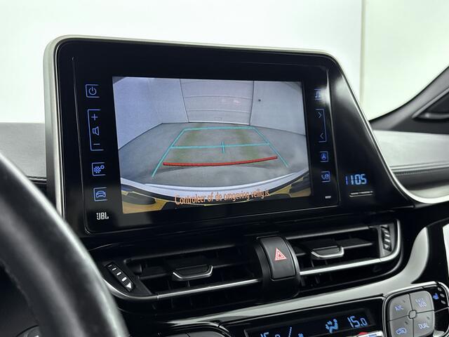 Toyota C-HR 1.8 Hybrid Style Navi | Lederen Interieur | Stoelverwarming | Lichtmetalen Velgen | Parkeersensoren |