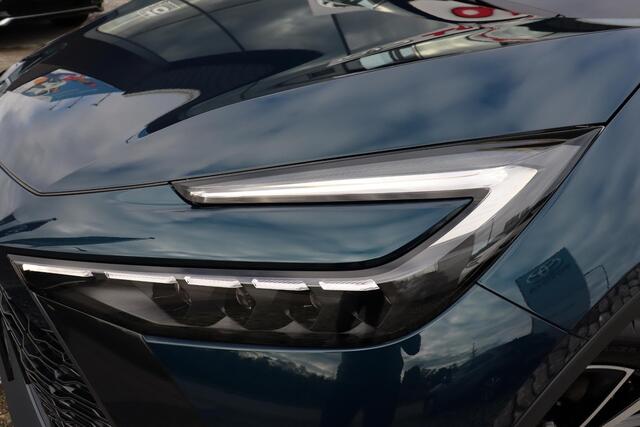 Toyota C-HR 2.0 Plug-in Hybrid 220 Executive, JBL audio, BSM, Apple Carplay, Android auto, Achterruitrijcamera, DAB Radio