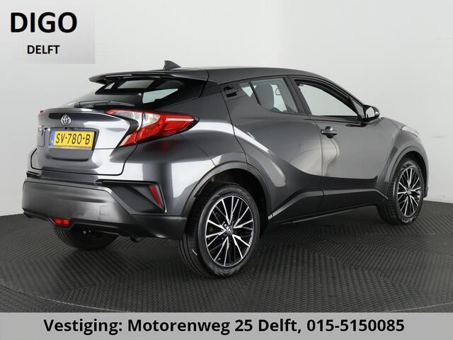 Toyota C-HR 116 PK DYNAMIC URBAN NAVI 1e EIG GARANTIE 6-2028 ! LMV.CLIMA. ADAPTIEF CRUISE CONTROL . KEYLESS ENTRY . ELEKTRISCHE INKLAPBARE SPIEGELS .