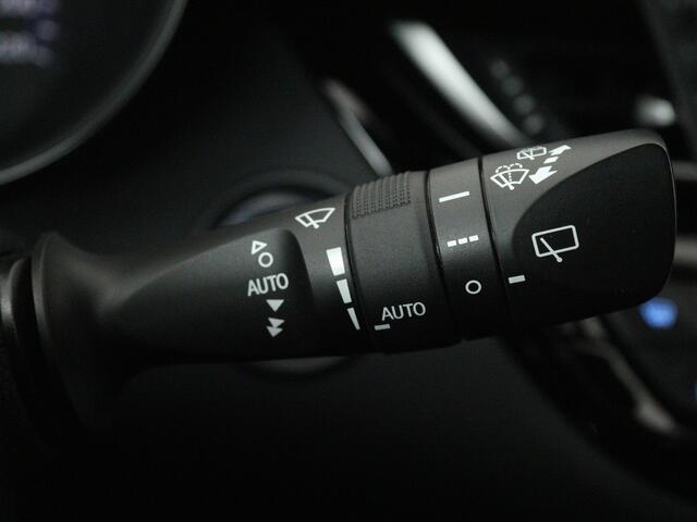 Toyota C-HR 2.0 Hybrid Launch Edition