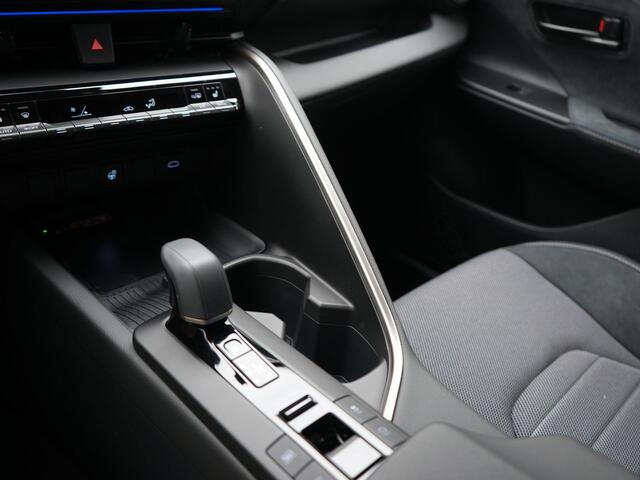 Toyota C-HR 2.0 Plug-in Hybrid 220 Executive *NIEUW* | Direct leverbaar! |