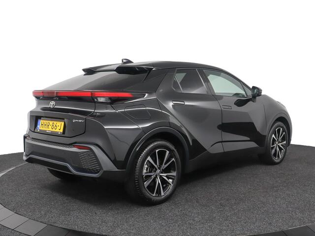 Toyota C-HR 2.0 Plug-in Hybrid 220 Dynamic | Apple Carplay/Android Auto | Stoel/Stuurverwarming | Parkeersensoren |