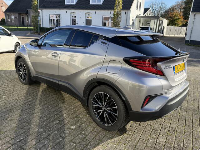 Toyota C-HR 1.8 Hybrid Executive Keyless entry, Navigatiesysteem