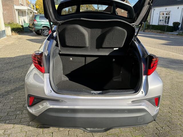 Toyota C-HR 1.8 Hybrid Executive Keyless entry, Navigatiesysteem