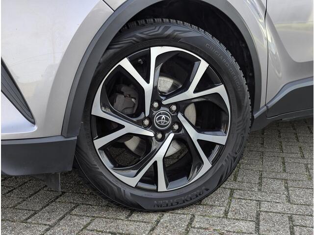 Toyota C-HR 1.2 Bi-Tone | Automaat | Trekhaak 1100Kg | Stoelverw. | Adapt. Cruise | Camera | Navi | Keyless
