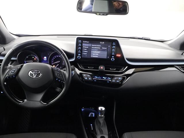 Toyota C-HR 1.8 Hybrid Dynamic Bi-Tone | Dealer onderhouden | Apple Carplay & AndroidAUTO |